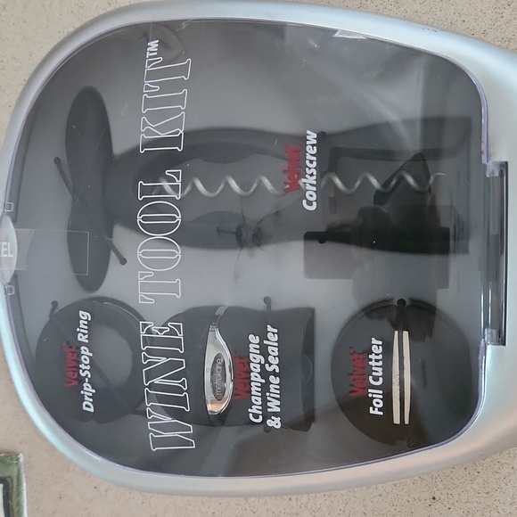 Wine Coasters and Tool Kit - Picture 6 of 7